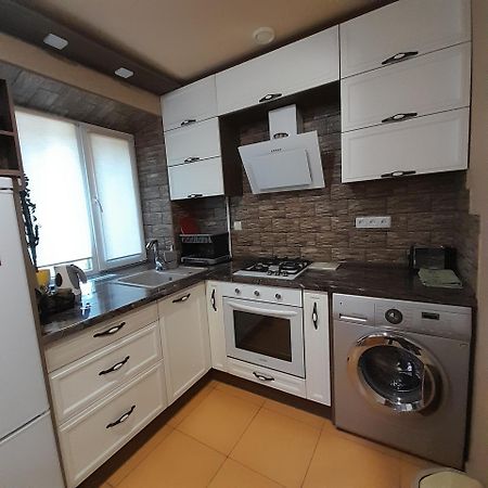 Comfortable Apartment Kremenchuk Exterior photo